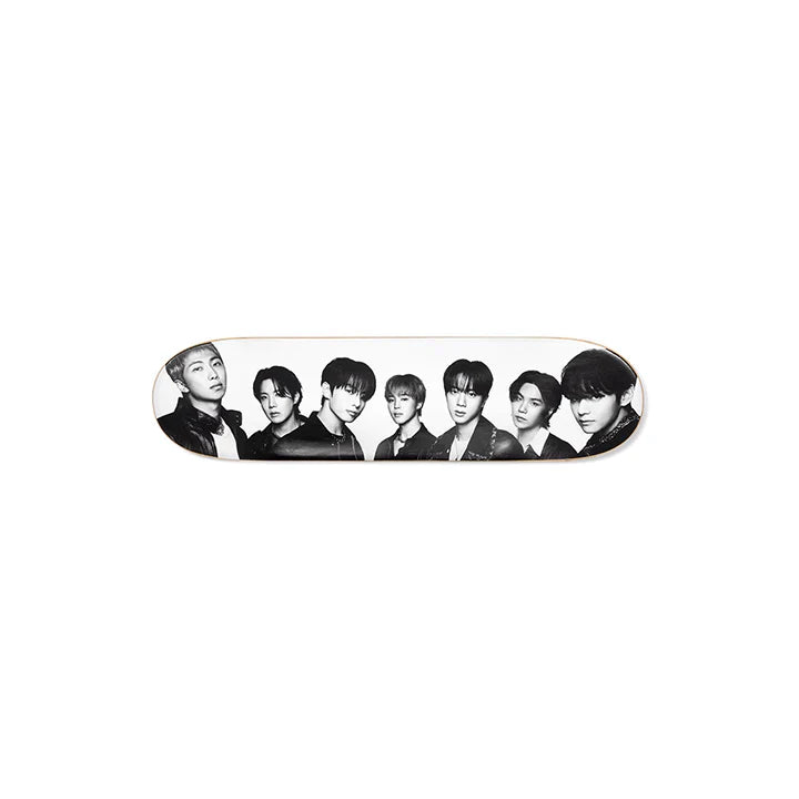 BTS - ARIRANG WORLD TOUR MD SKATEBOARD